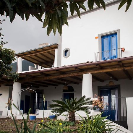 Villa Insolia Santa Marina Salina Eksteriør bilde