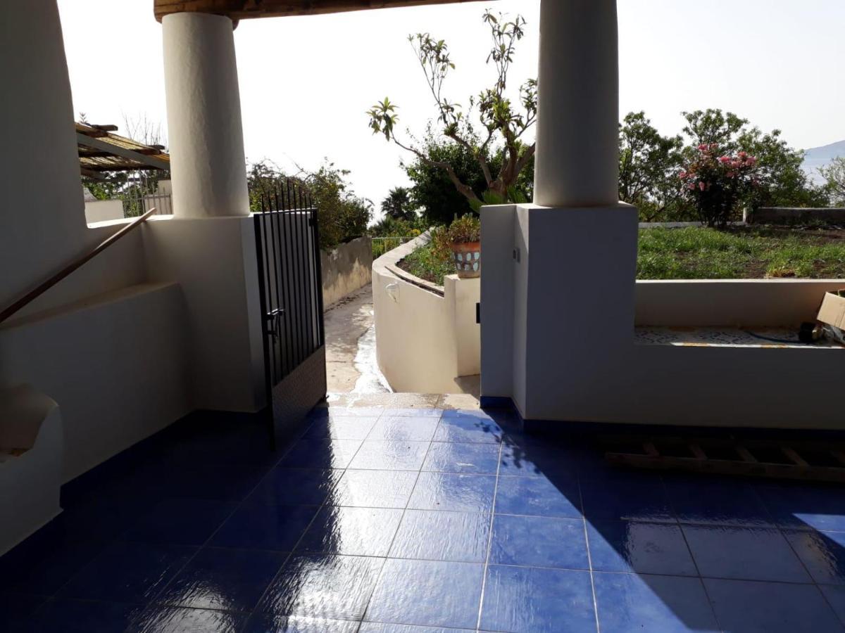 Villa Insolia Santa Marina Salina Eksteriør bilde