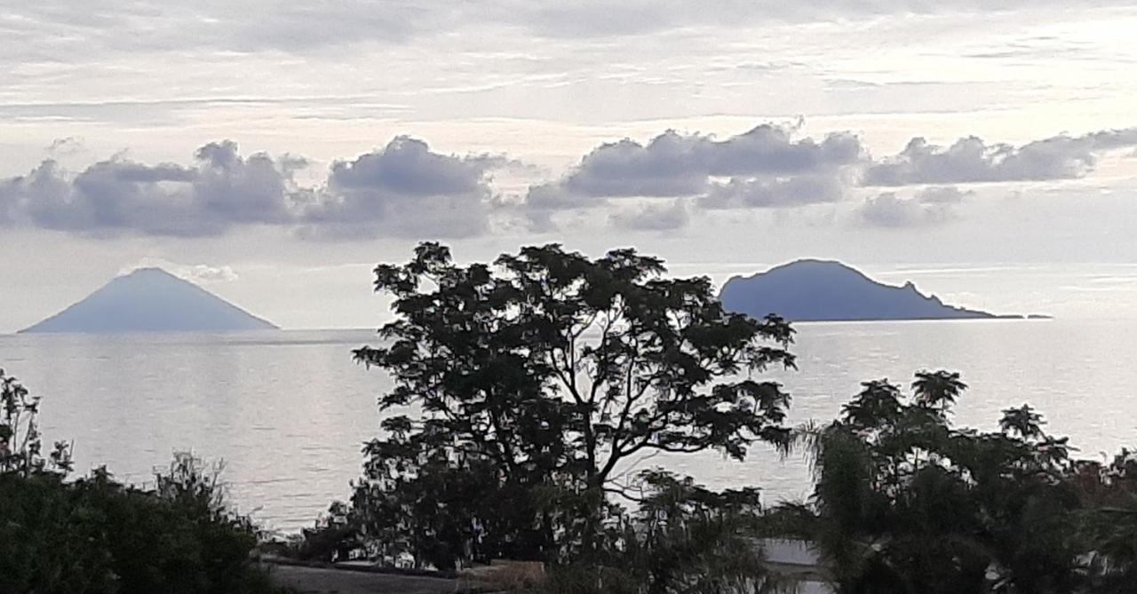 Villa Insolia Santa Marina Salina Eksteriør bilde