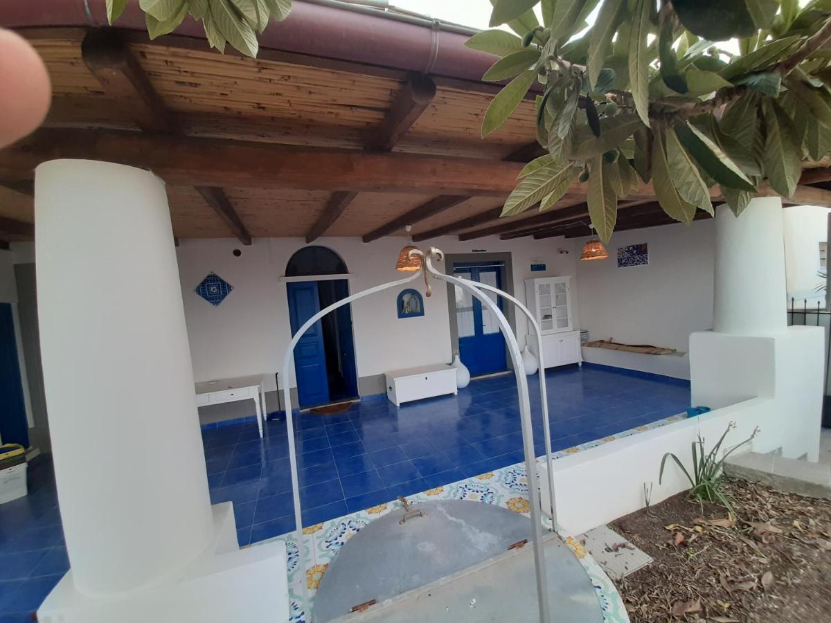 Villa Insolia Santa Marina Salina Eksteriør bilde