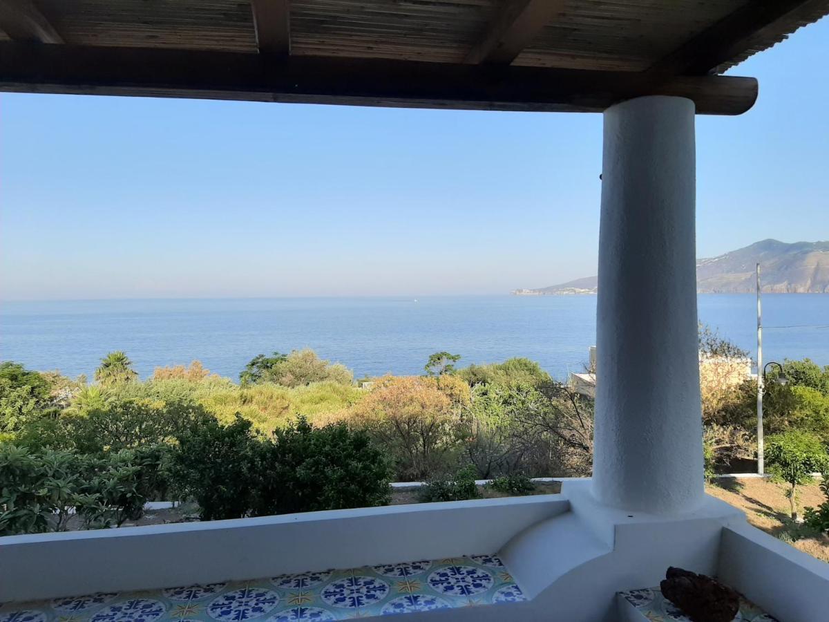 Villa Insolia Santa Marina Salina Eksteriør bilde